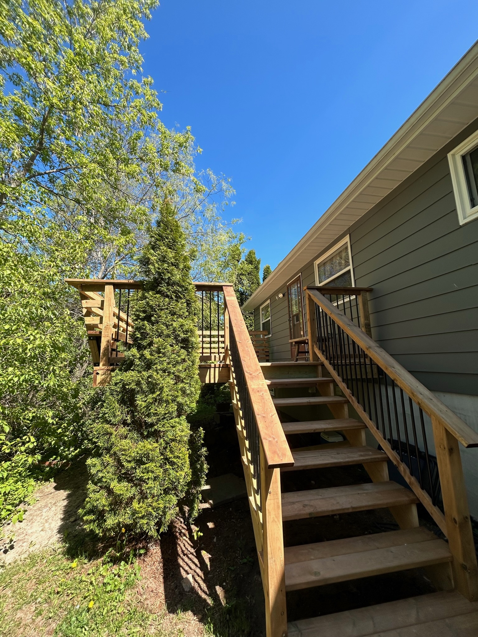 Wood deck railing and fence